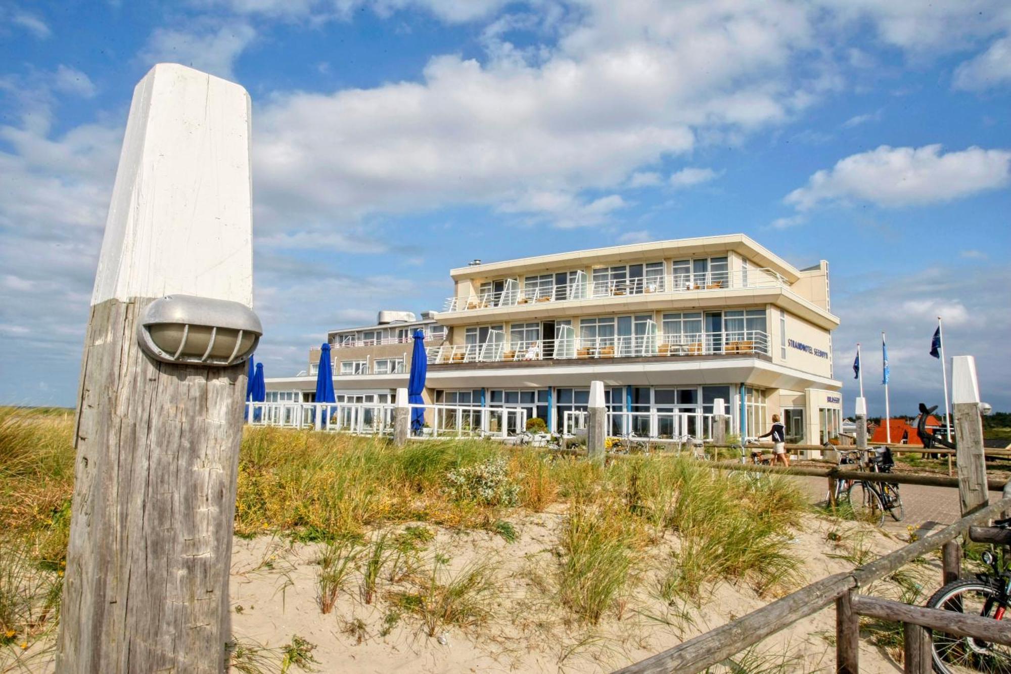 Westcord Strandhotel Seeduyn フリーラント エクステリア 写真