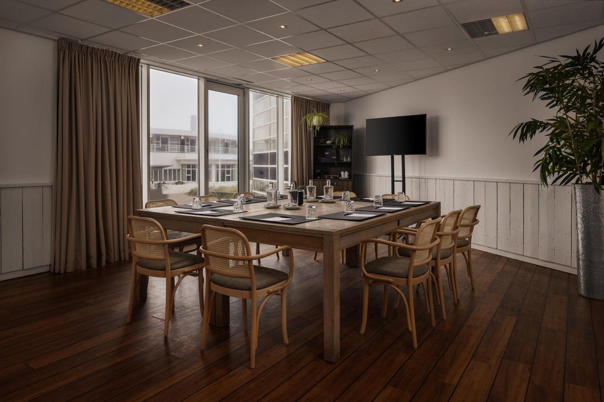 Westcord Strandhotel Seeduyn フリーラント エクステリア 写真
