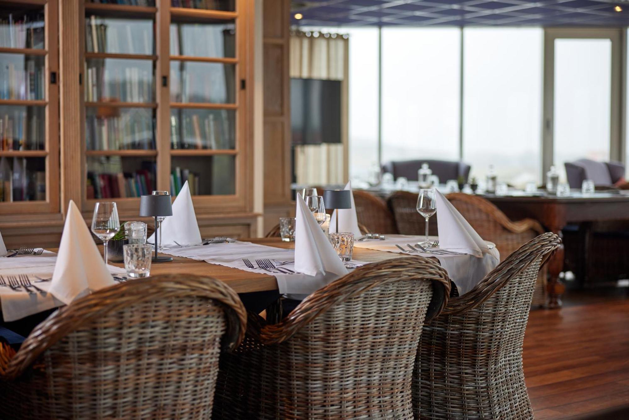 Westcord Strandhotel Seeduyn フリーラント エクステリア 写真