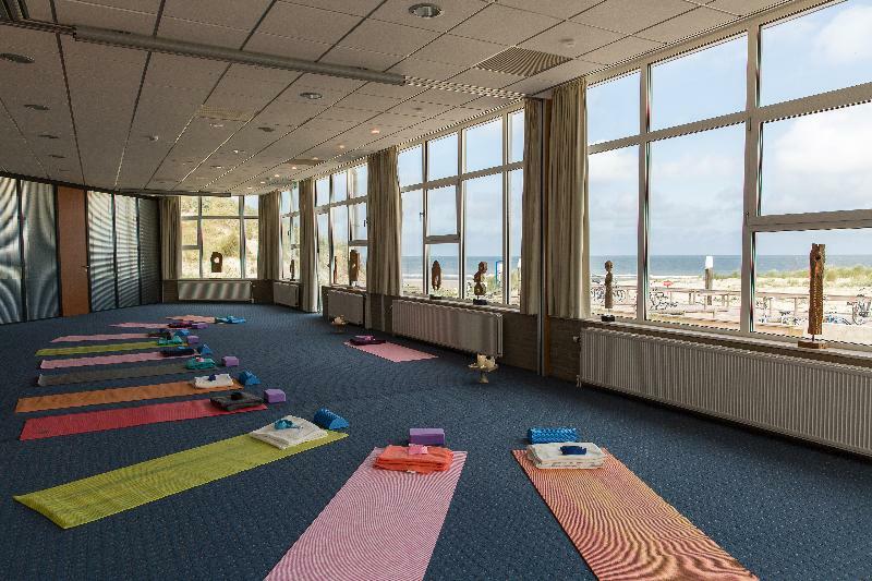 Westcord Strandhotel Seeduyn フリーラント エクステリア 写真
