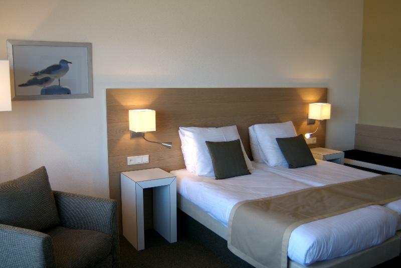 Westcord Strandhotel Seeduyn フリーラント エクステリア 写真